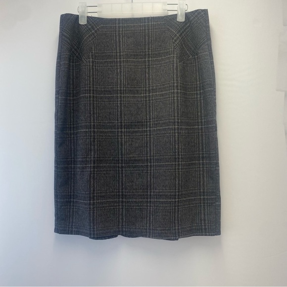 B. Wear plaid‎ pencil skirt flare hem size 11 rayon gray pre owned zipper casual - Picture 2 of 15